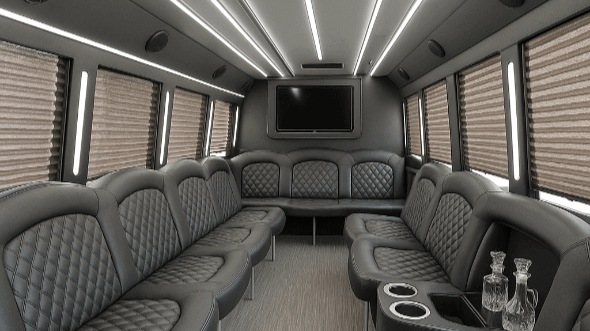 waterbury 20 passenger party bus rental